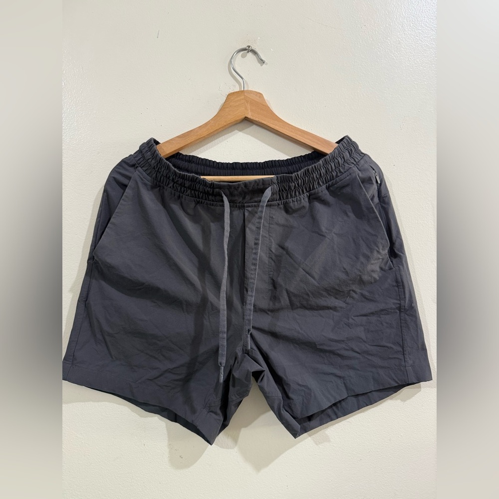 lululemon athletica Men's Charcoal Athletic Shorts